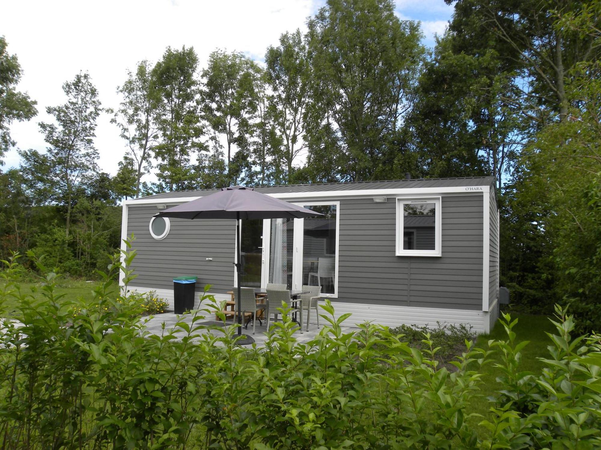 Camping De Uitwijk De Heen Bagian luar foto